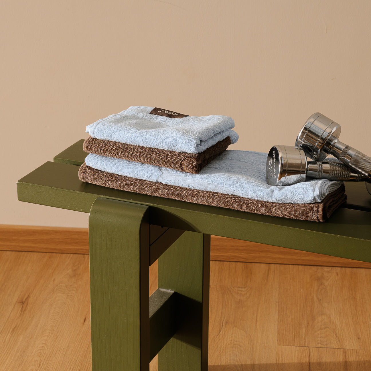 Sport-Handtuch-Set
- Einheitsgröße- Ebenholz- Baumwolle - Dalfilo