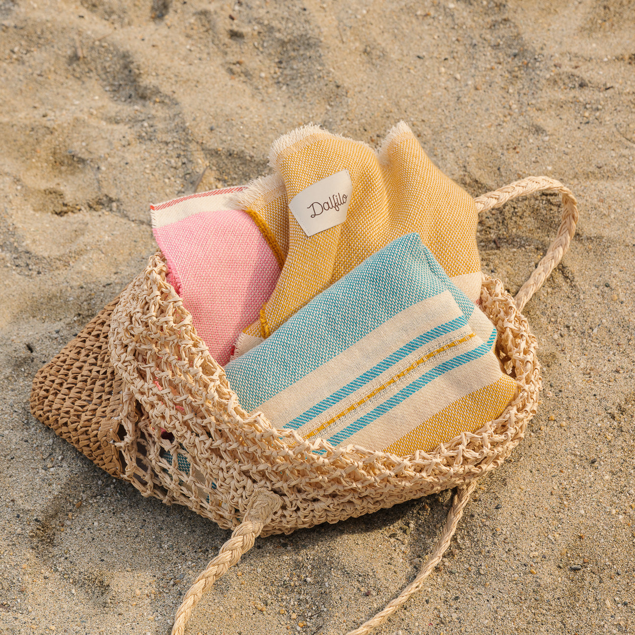 Strandtuch Brise
- 100x175 cm- Welle- Baumwolle - Dalfilo