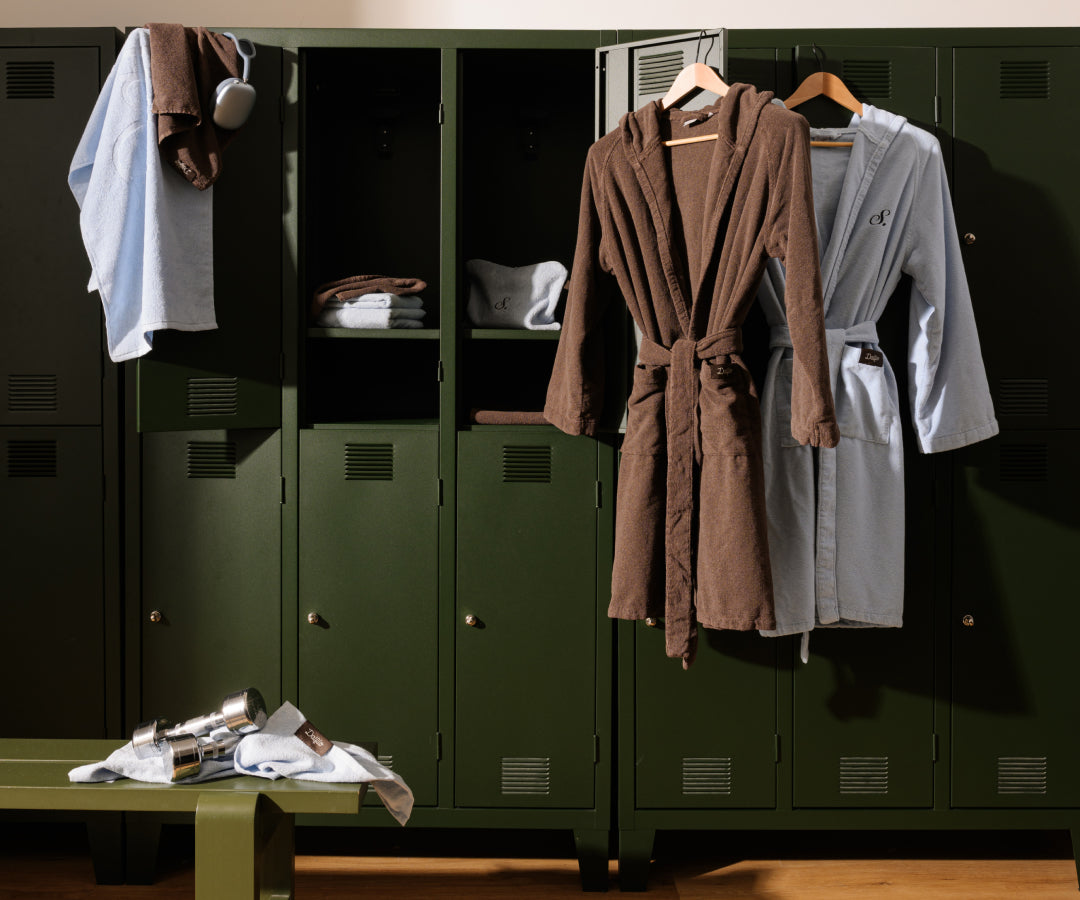 Sport-Handtuch-Set
- Einheitsgröße- Ebenholz- Baumwolle - Dalfilo